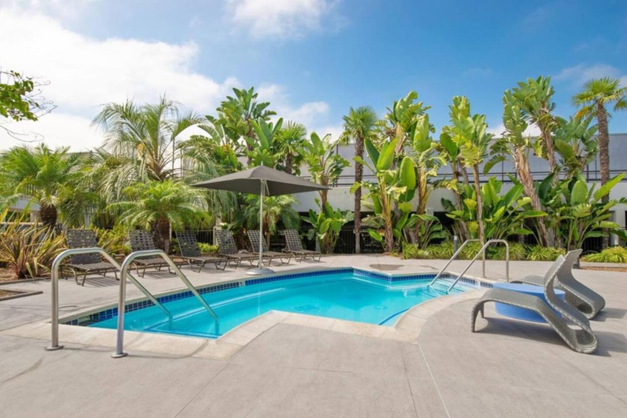 Luxurious Stay Near The Beach Newport Beach Exterior photo